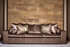 wandverkleidung_leder_vertigo_alphenberg_leather_lederfliesen_wohn-room