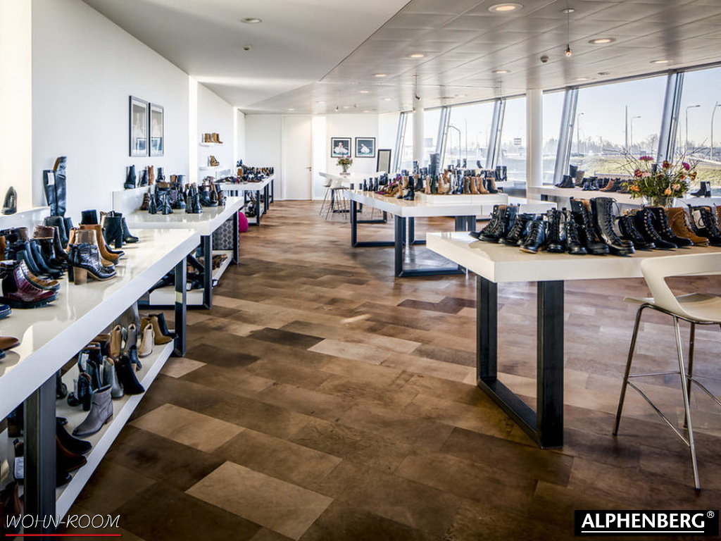 wandverkleidung_leder_boxer_clay_alphenberg_lederfliesen_leathertiles_wohn-room
