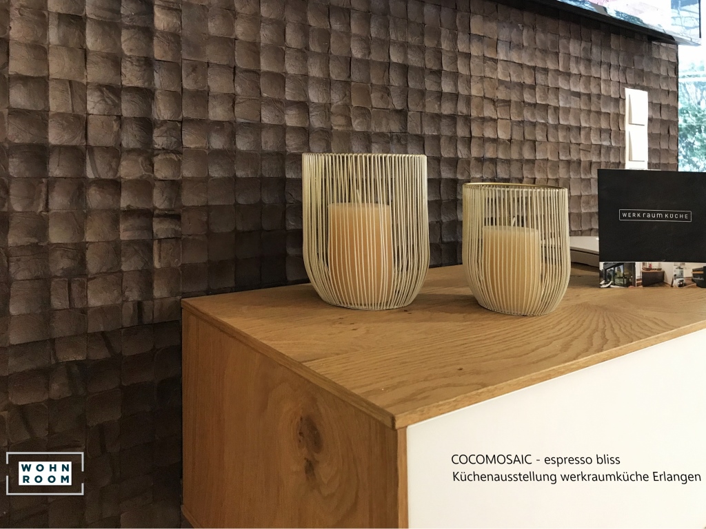 wandverkleidung_kokos_espresso_bliss_cocomosaic_kokospaneele_wohn-room